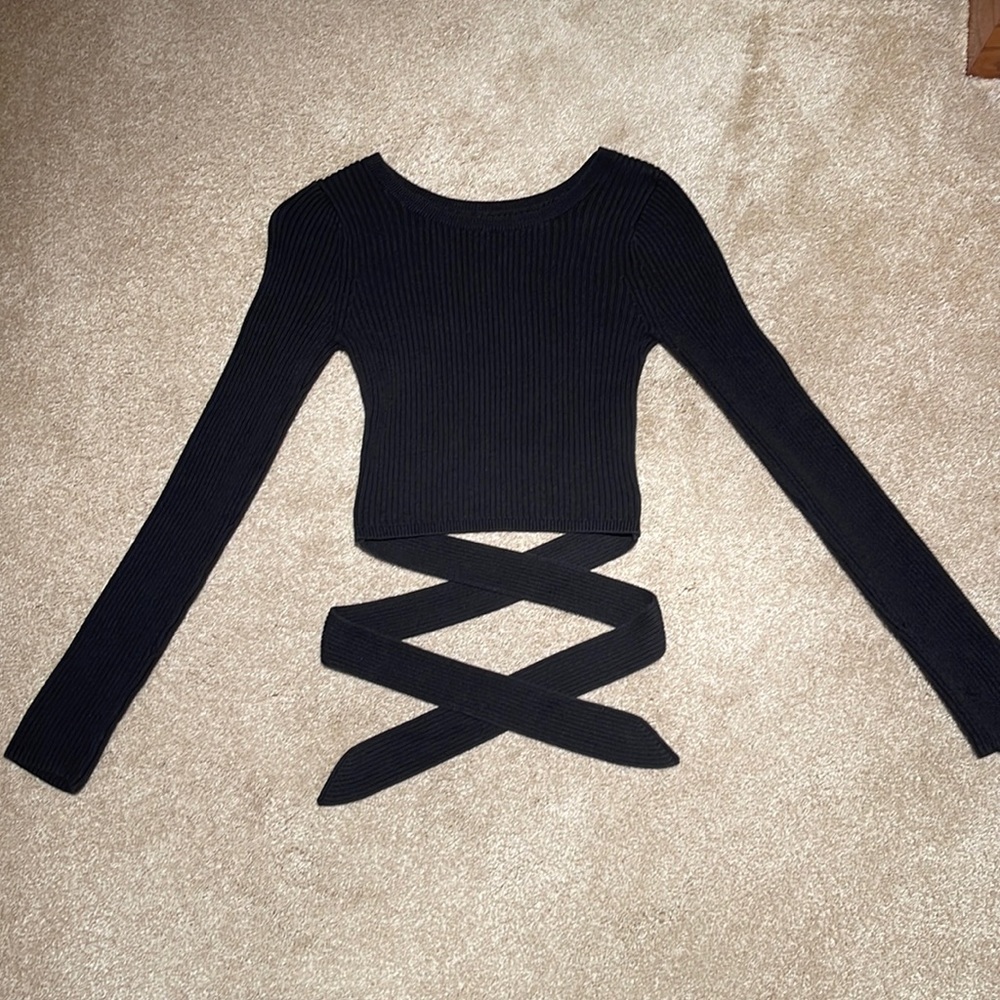Hollister Reversible Black Tie Sweater Size S